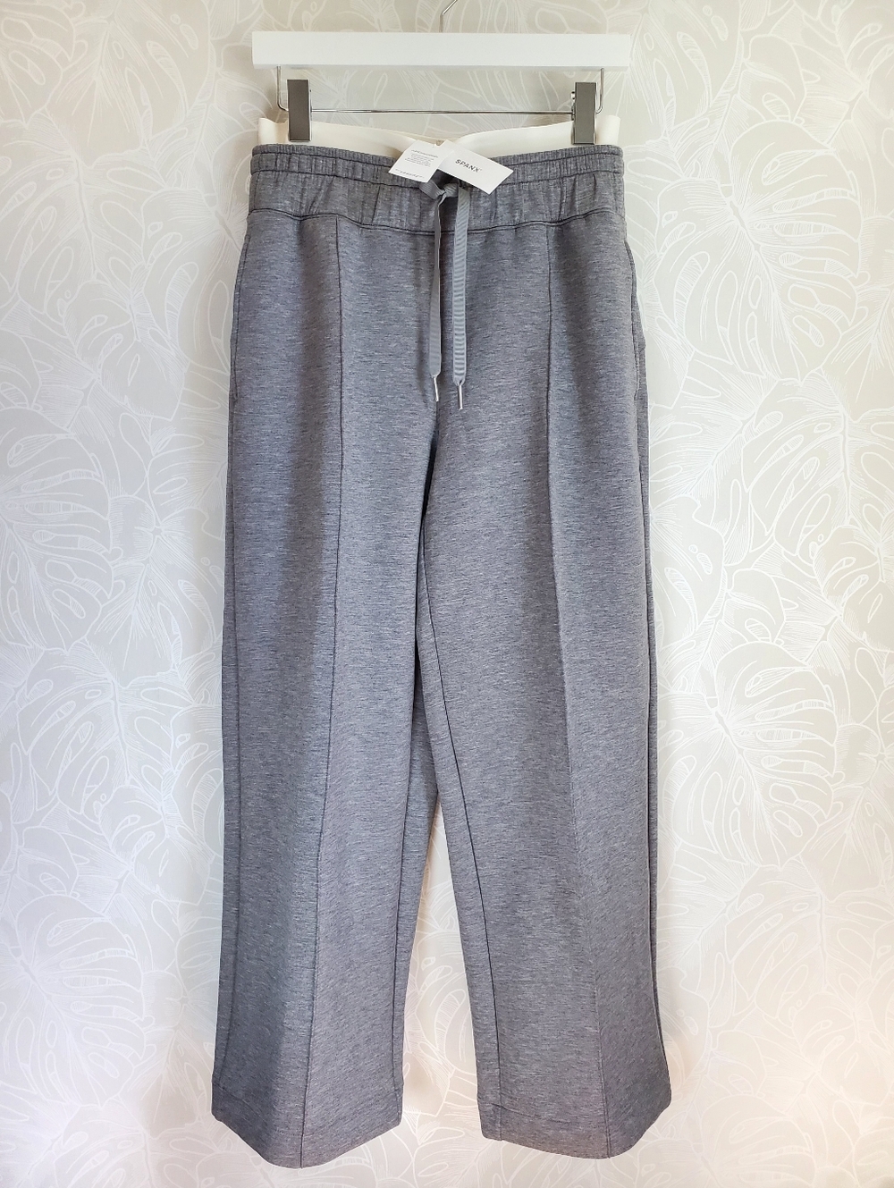 NEW SPANX Air Essentials Double Waistband Track Pants Size Medium Petite - Picture 6 of 10